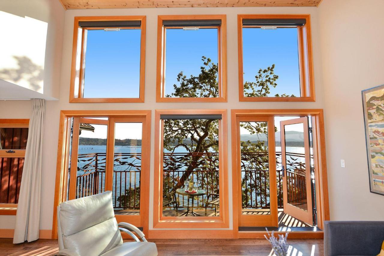 Salishan Tree House Suite Cowichan Bay Exteriör bild